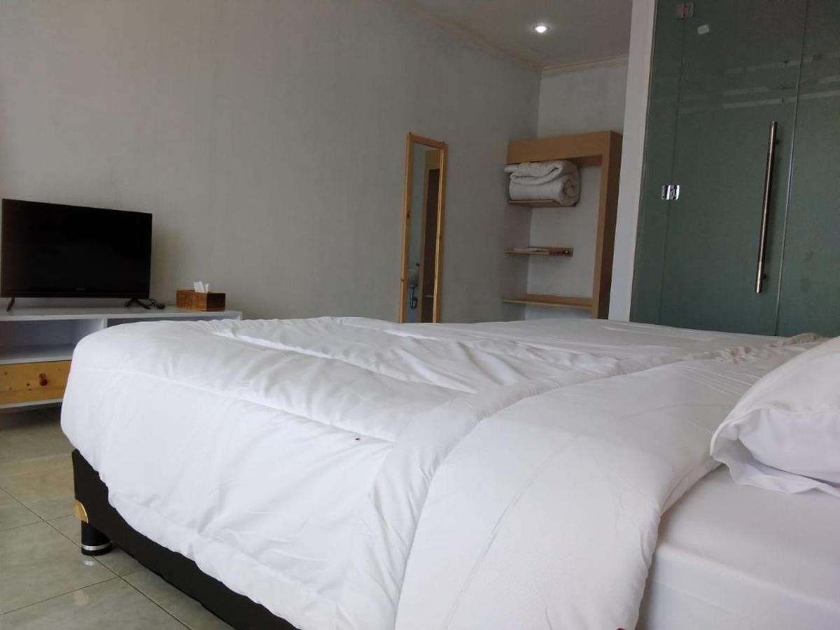 Rinjani Green Park Syariah Hotel 셈바룬 라왕 외부 사진
